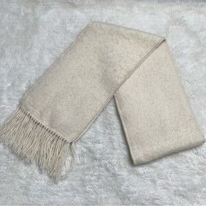 Simply Natural Unisex White Scarf 100% Alpaca